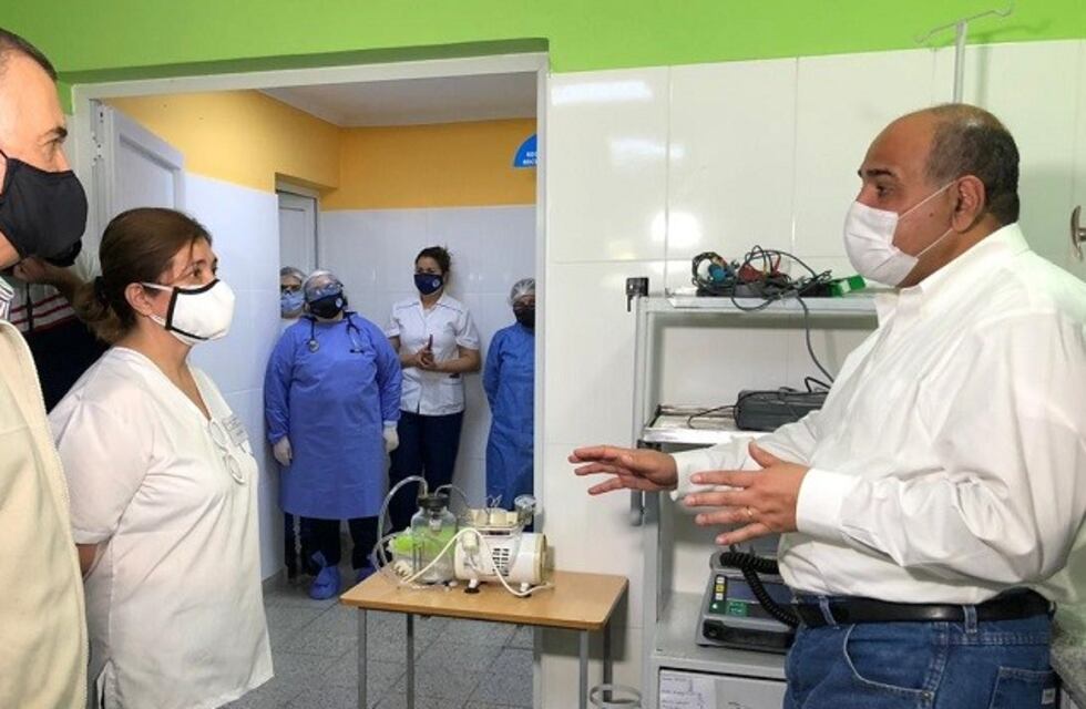 Garmendia: inauguraron la guardia del hospital y obras en la escuela
