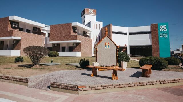 Clinica Regional Arroyito acto inauguración nuevo edificio