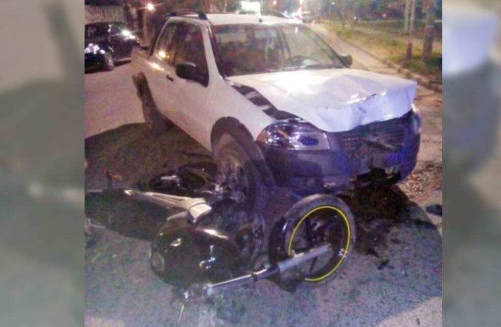 Motociclista herido de gravedad tras chocar contra una camioneta en Río Cuarto