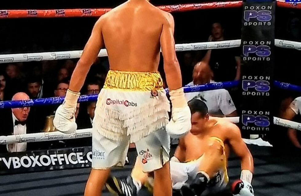 Jonathan Barros perdió por puntos ante Selby