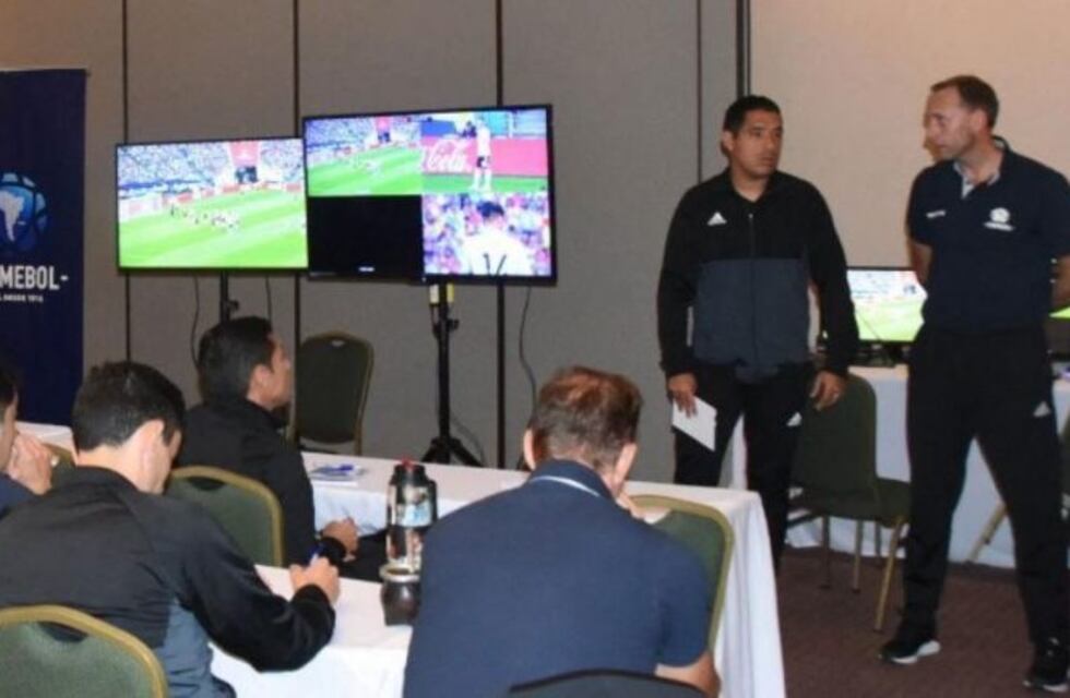 La Conmebol presentó el VAR en Argentina: así se usará en las copas Libertadores y Sudamericana