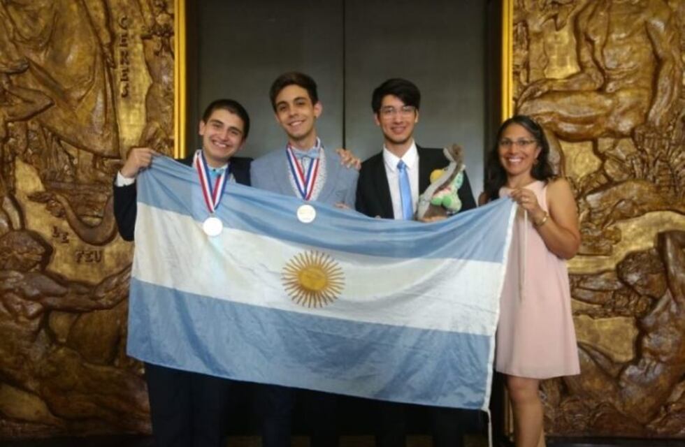 Estudiante secundario argentino ganó una medalla de oro en las Olimpiadas de Química