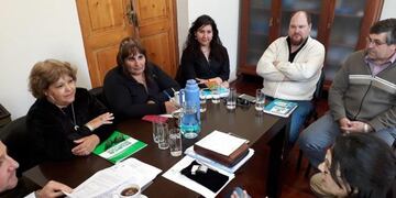 Los gremios de los municipales anunciaron que rechazarán la propuesta\u002E