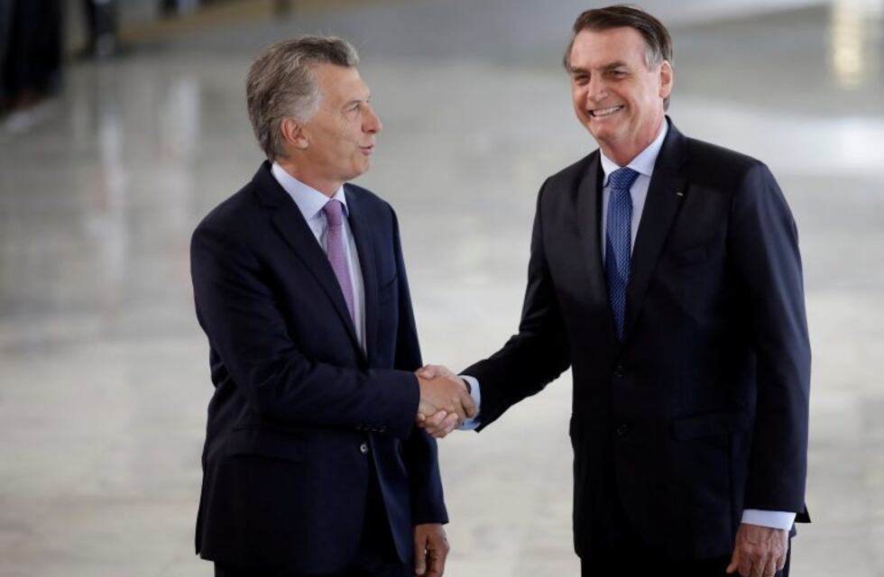 Macri y Bolsonaro firmarán acuerdos para reactivar la represa Garabí