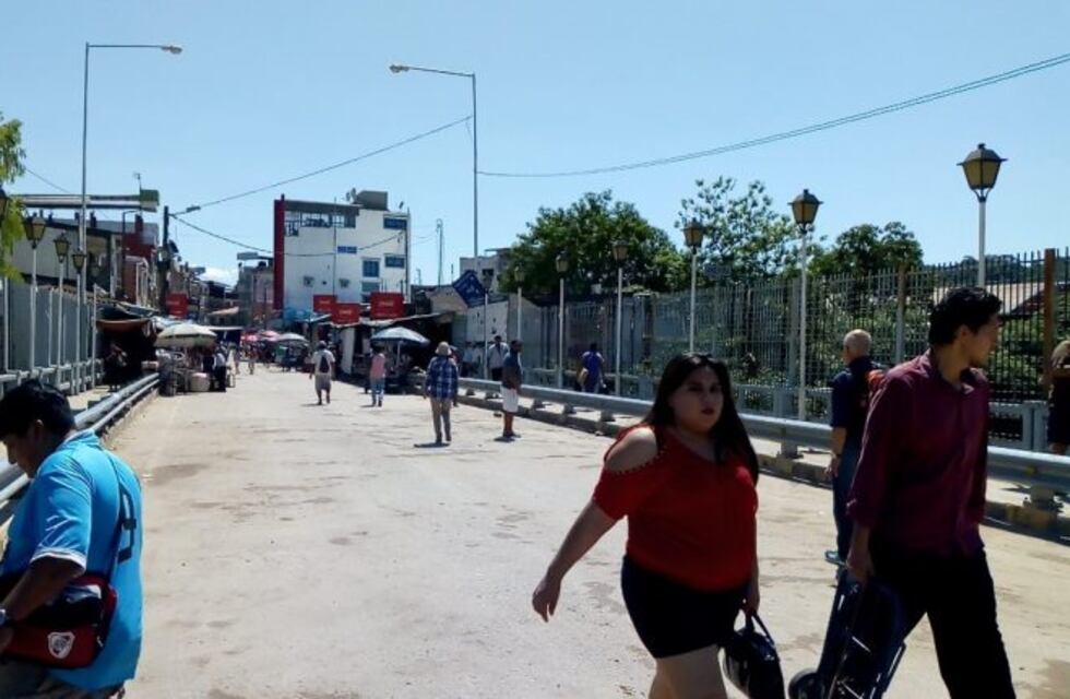 Un joven con COVID se fugó de un hospital en Bolivia y lo buscan en el norte de Salta