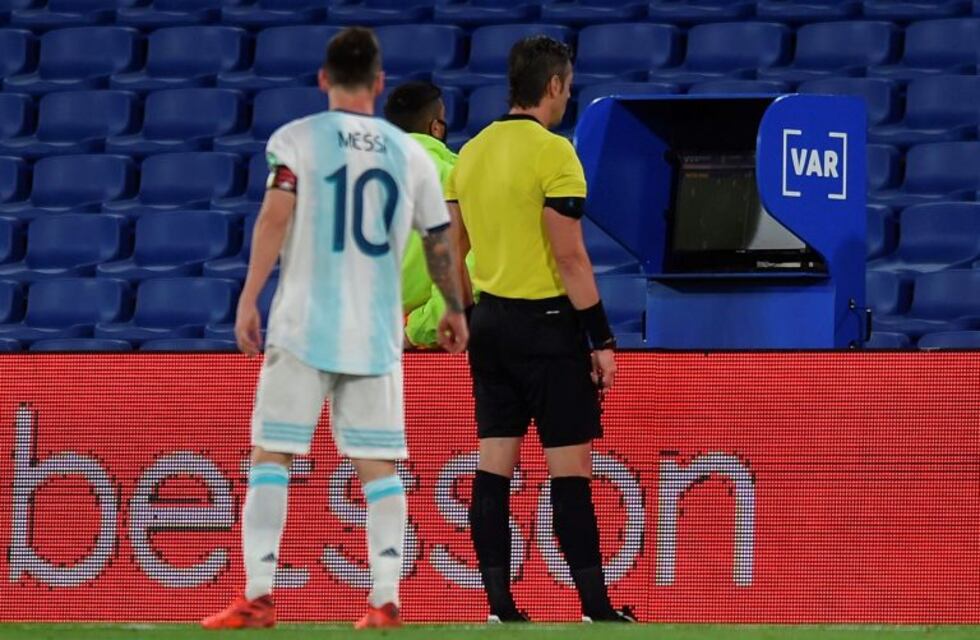Tras el empate con Paraguay Lionel Scaloni pidió unificar el VAR: "El fútbol así no le gusta a nadie"