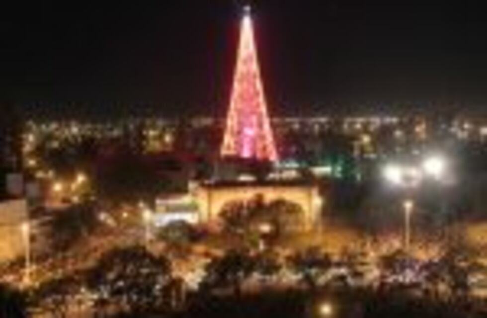 El Árbol de Navidad más grande del país, en Cordoba
