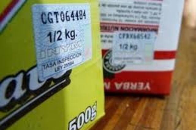 Estampillado obligatorio en los envases de yerba\u002E El pago de esta tasa fue diferida mediante cheques por el INYM\u002E