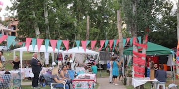 Feria barrial y navideña en Carlos Paz\u002E