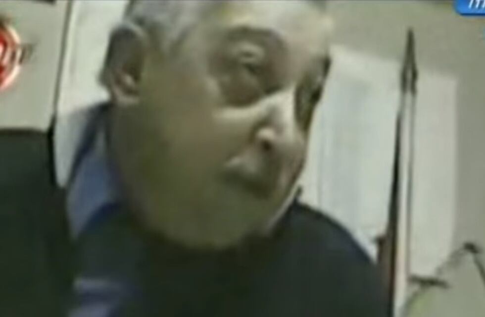 De la coima al ciberacoso: denunciaron a un comisario retirado en Rosario