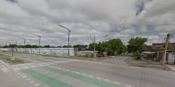 La víctima falleció en la vía pública luego de recibir un disparo\u002E (Google Street View)