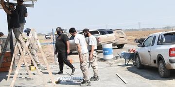 La actividad industrial se reanudó tras la cuarentena bajo protocolo sanitario por la pandemia de coronavirus\u002E (@santafetrabajo)