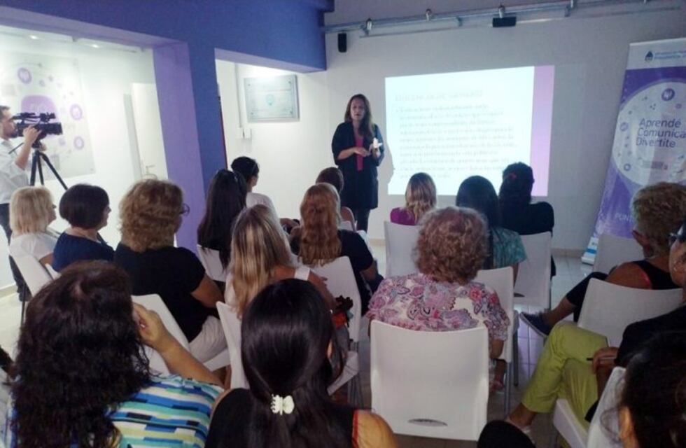 El Consejo de la Mujer realizó un taller de prevención y sensibilización