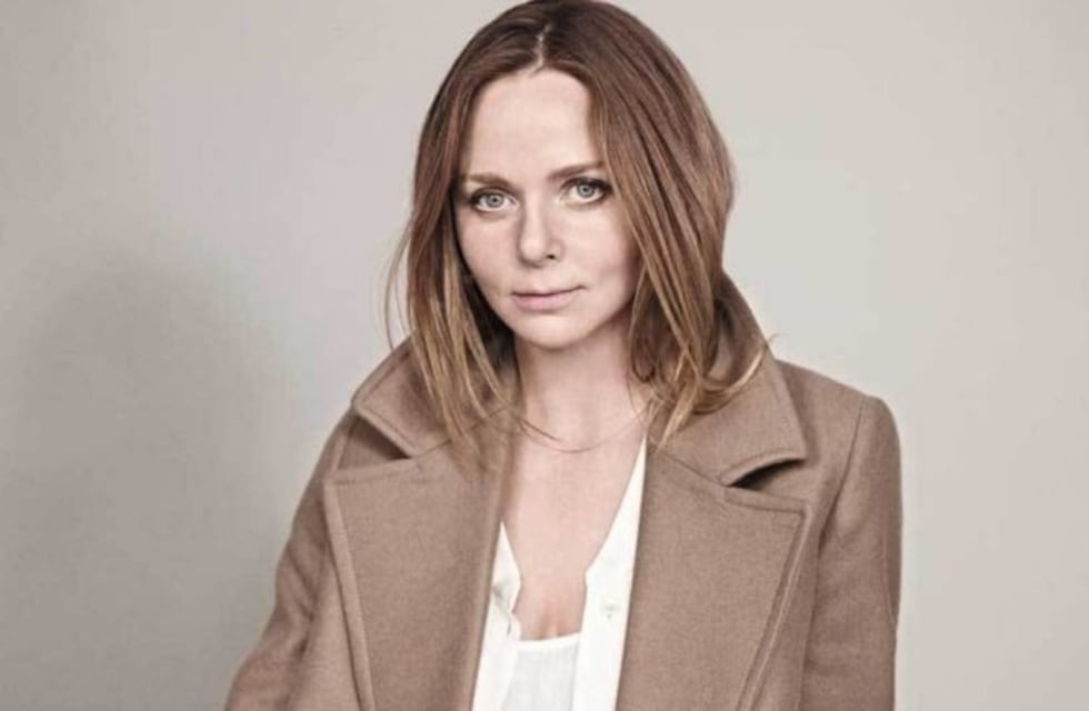 Stella McCartney y una foto de axilas sin depilar que es tendencia