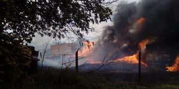 Voraz incendio en Sáenz Peña