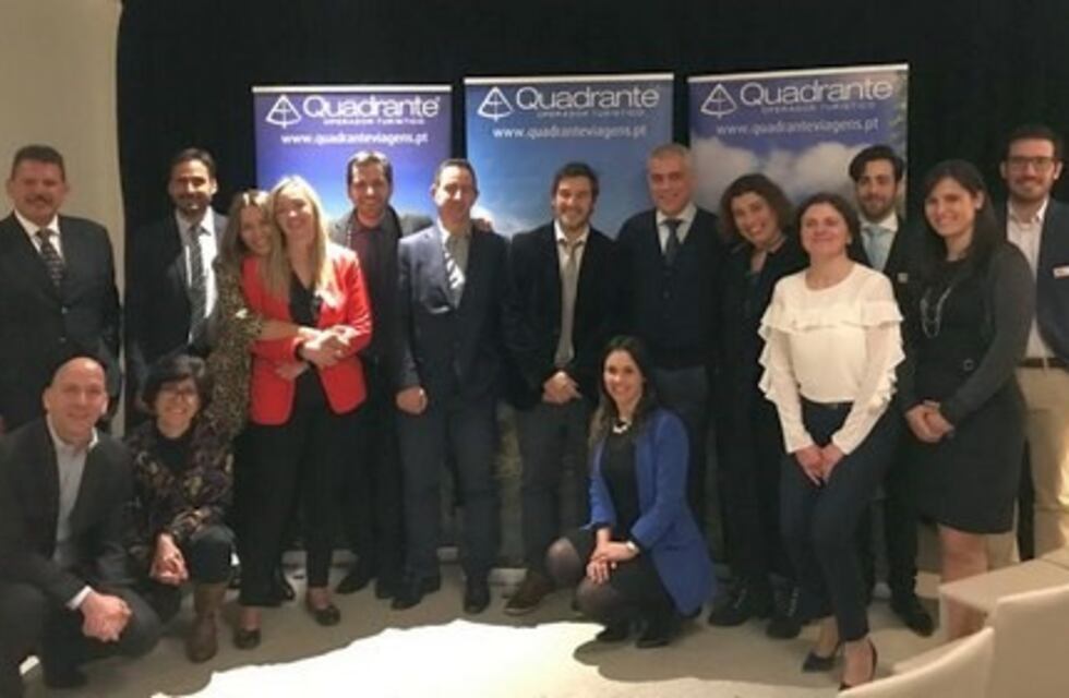 Calafate : Secretario de Turismo promueve villa turística en Portugal