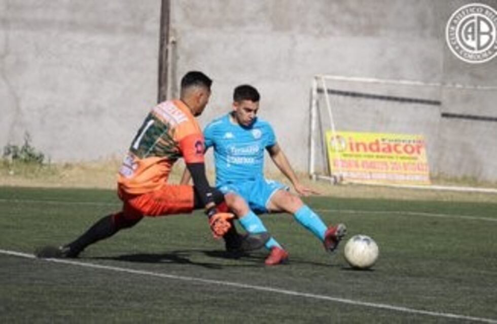 Belgrano bajó a Peñarol de la punta de Liga Cordobesa; arriba Racing