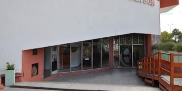 Entregarán becas a estudiantes en el foyer del Cine-Teatro de Rawson desde las 11 horas\u002E