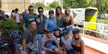 Muchos de los artistas de la temporada en la villa acercaron su colaboración para los damnificados por inundaciones\u002E