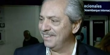 Alberto Fernández recién llegado de Europa\u002E