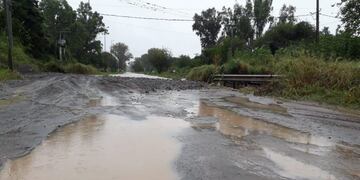 Temporal en Salta: se inundó la ruta entre Cerrillos y Rosario de Lerma (Foto de El Tribuno)