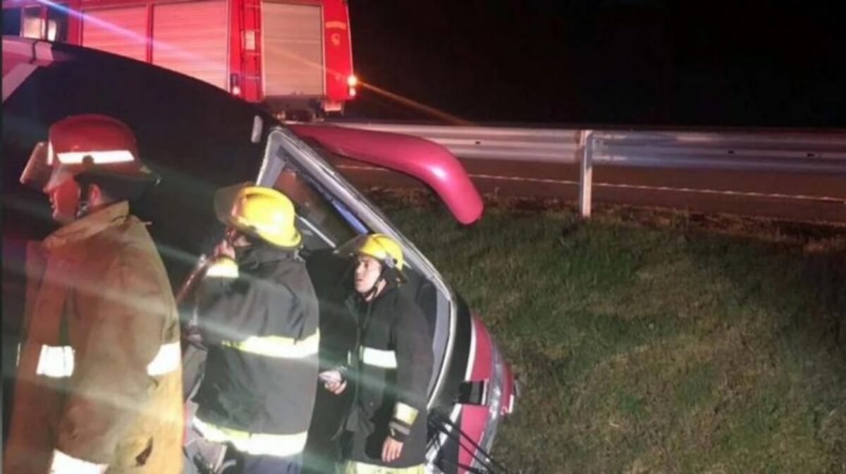 Volcó un colectivo en Maldonado, Uruguay (Web)