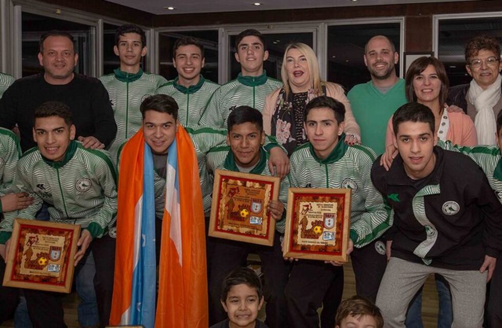 Bertone recibió a la Selección Juvenil Fueguina Subcampeona Nacional