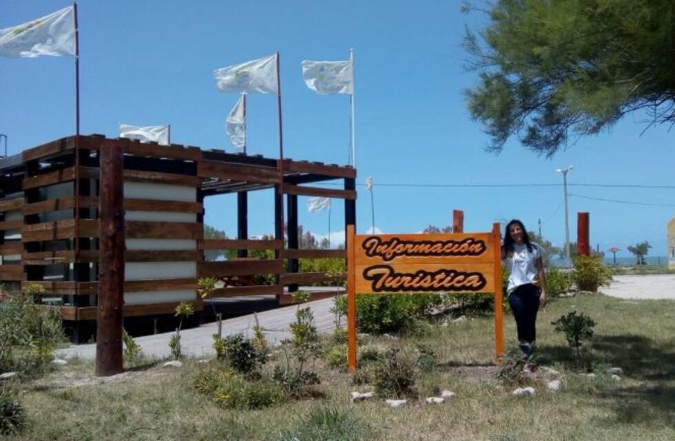Renuevan cartelería en las localidades balnearias