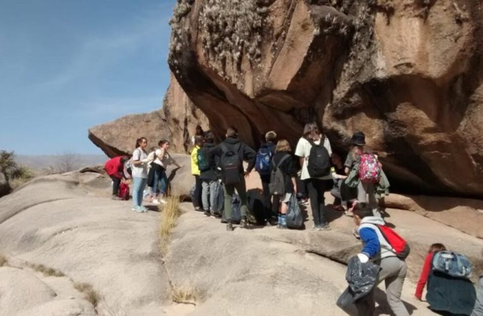 Prácticas ambientales por los alumnos del IPEM 135 de Nono