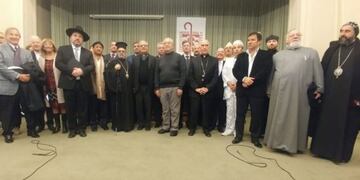 #ValeTodaVida en unión de Religiones y credos orando por el respeto y el compromiso de toda vida humana\u002E (@PrensaCEA)