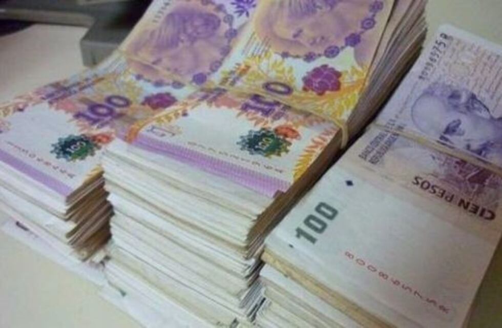 Histórico: por primera vez el peso argentino vale menos que el uruguayo