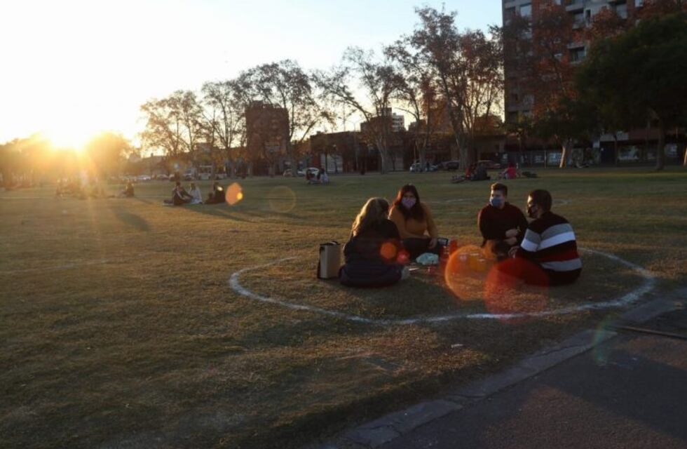 Cortan avenidas para garantizar distanciamiento en la costanera de Rosario