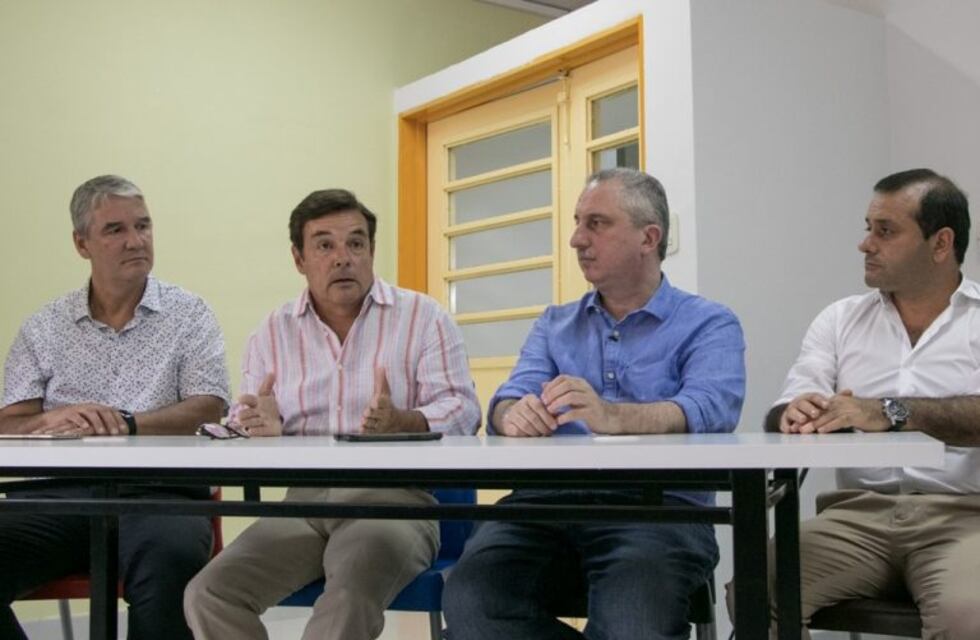 Passalacqua y Rovira inauguraron la Escuela de Innovación Tecnológica