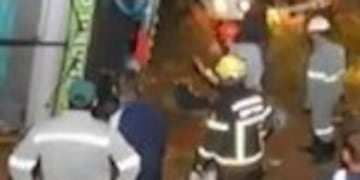 DYN01, BUENOS AIRES 16/12/2016, TRES PERSONAS MURIERON Y AL MENOS 15 RESULTARON HERIDAS AL DESBARRANCAR EN UNA RUTA DE BRASIL UN u00d3MNIBUS QUE TRASLADABA A ESTUDIANTES EGRESADOS DE DISTINTOS COLEGIOS DE LA PROVINCIA DE MISIONES, INFORMARON FUENTES POLICIALE