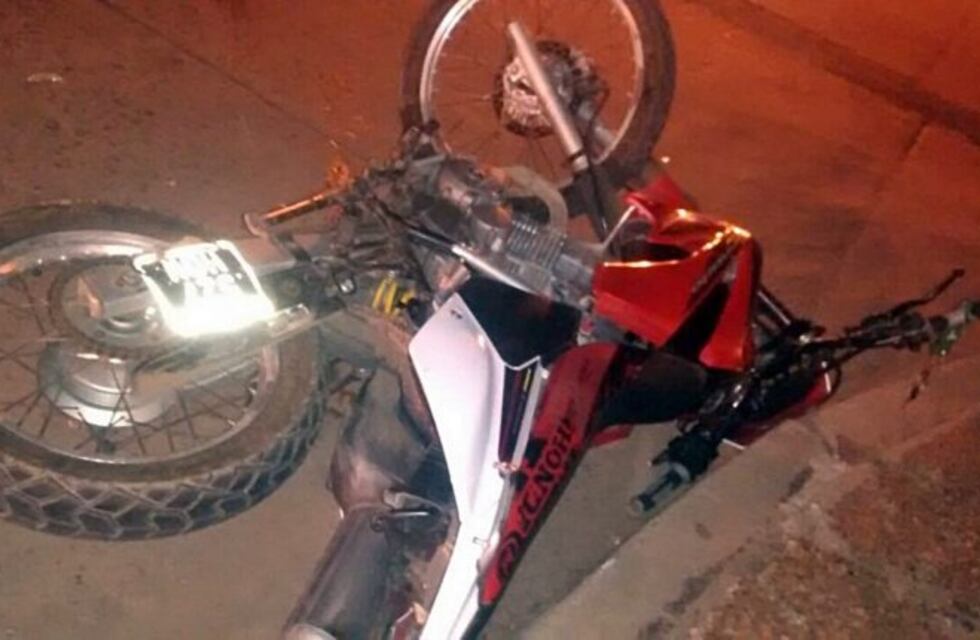 Dos hombres fueron hospitalizados tras accidentarse con sus motos de alta cilindrada