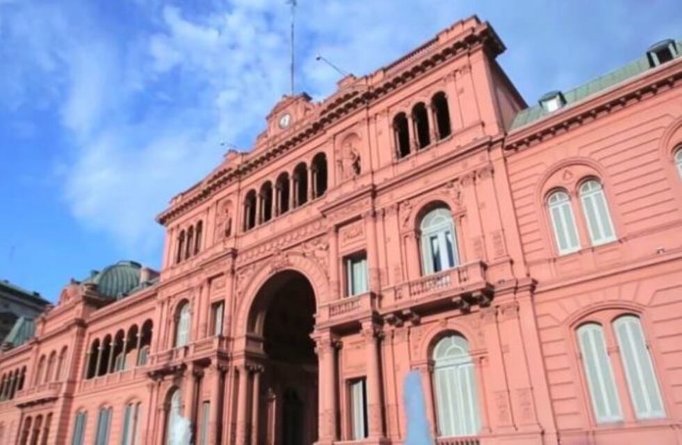 Argentina tomará al menos "30.000 millones de dólares" del FMI