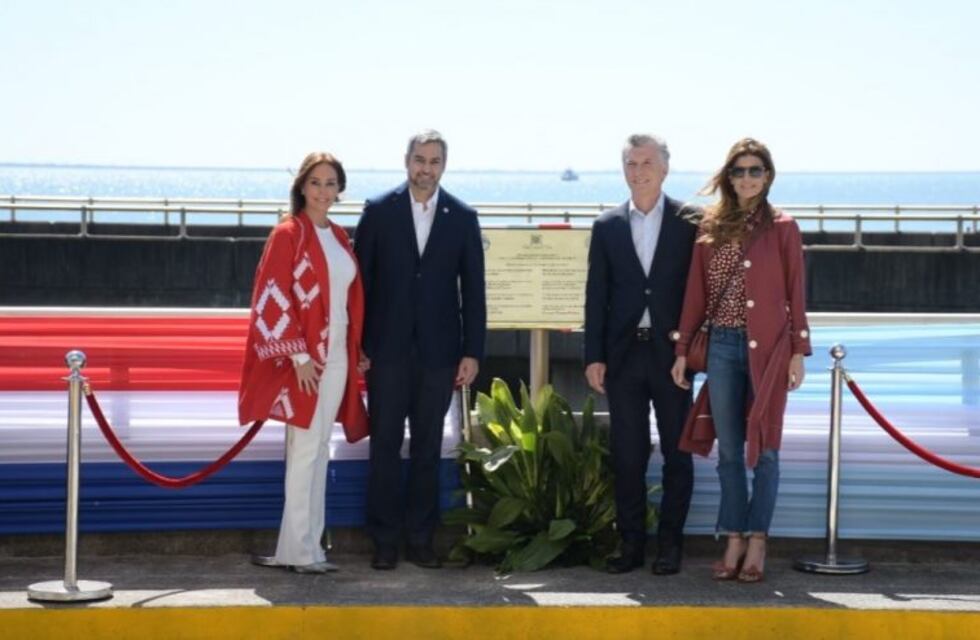 Nuevo paso a Paraguay cerca de Posadas sobre la represa Yacyretá