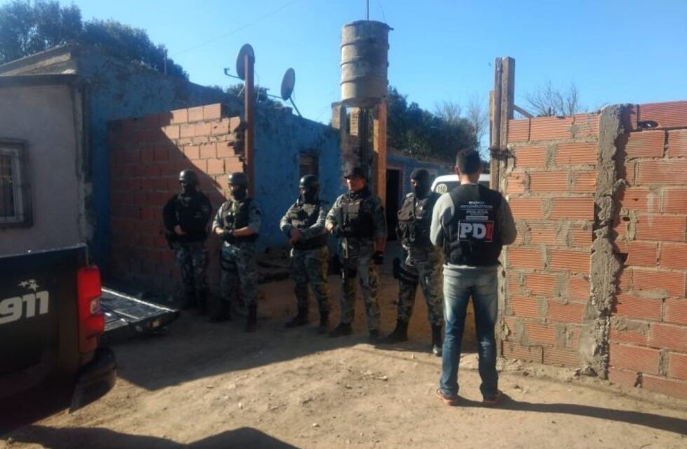 Detuvieron a siete personas luego de un operativo antidrogas en el cordón industrial