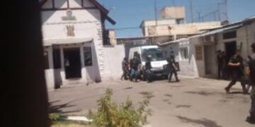 Traslado de Luciano Cabral a la cu00e1rcel de San Rafael.