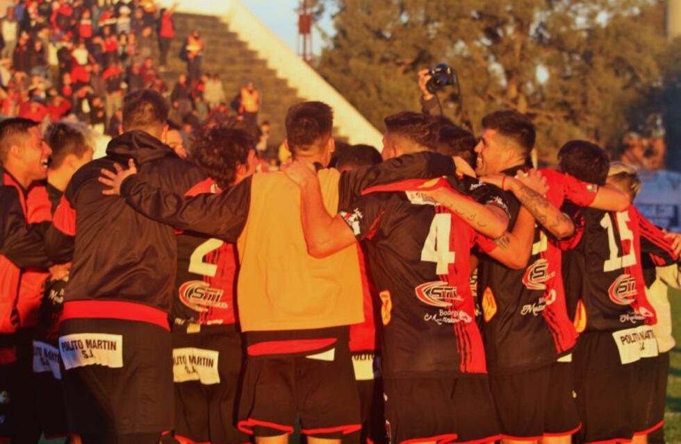 Sporting dueño del clásico y la ventaja deportiva