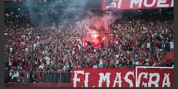 Hinchada de Newell's\u002E (CANOB)