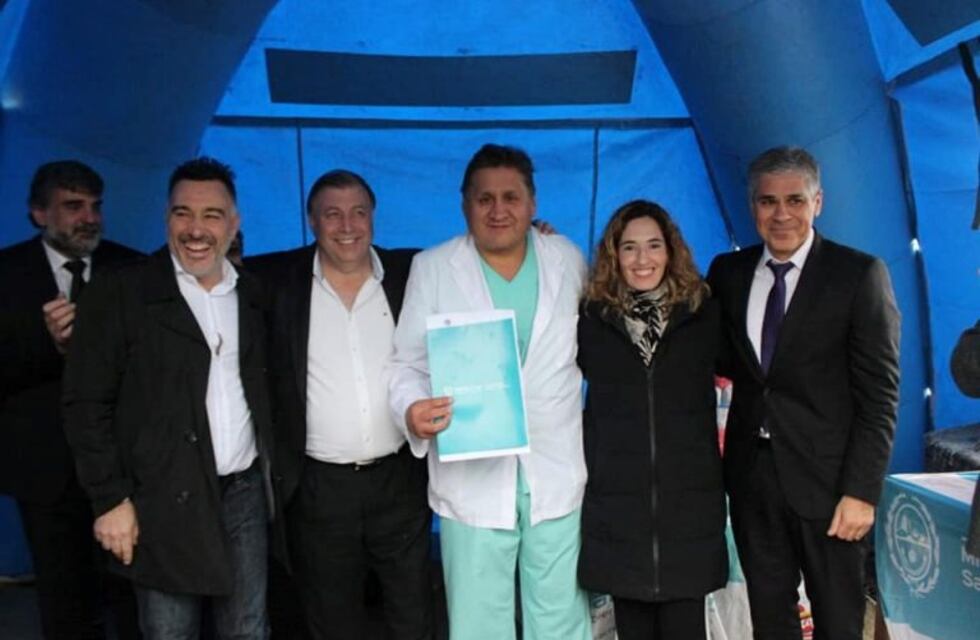 Puerto San Julián: entregan una ambulancia para el traslado de pacientes