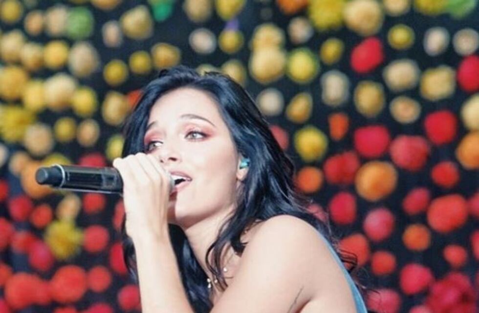 Oriana Sabatini brilló en la apertura del show de Coldplay