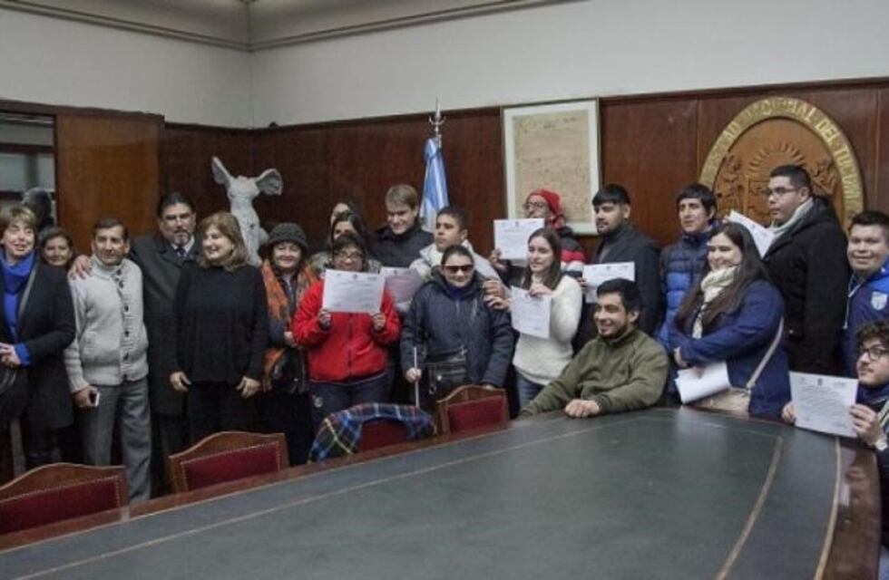 Universidad inclusiva: alumnos discapacitados recibieron sus diplomas