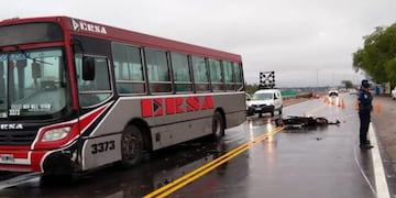 Accidente fatal en avenida Cárcano\u002E Foto: gentileza Cadena3\u002Ecom\u002E