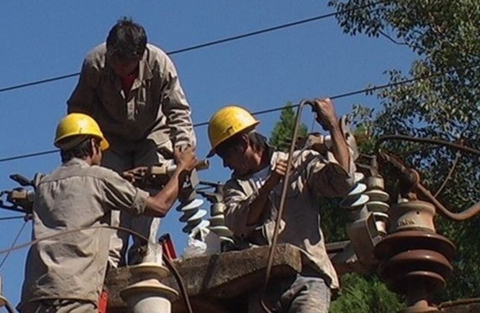 Vecinos de Iguazú se movilizaron en protesta por los cortes de luz
