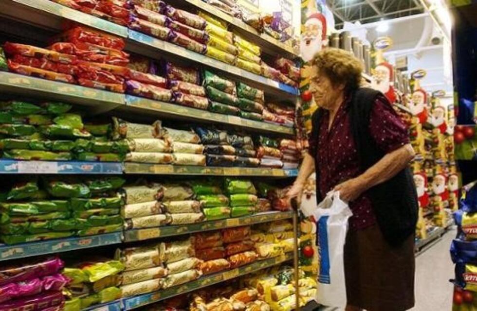 Una familia tipo en Córdoba necesita de 5.520 pesos para alimentarse