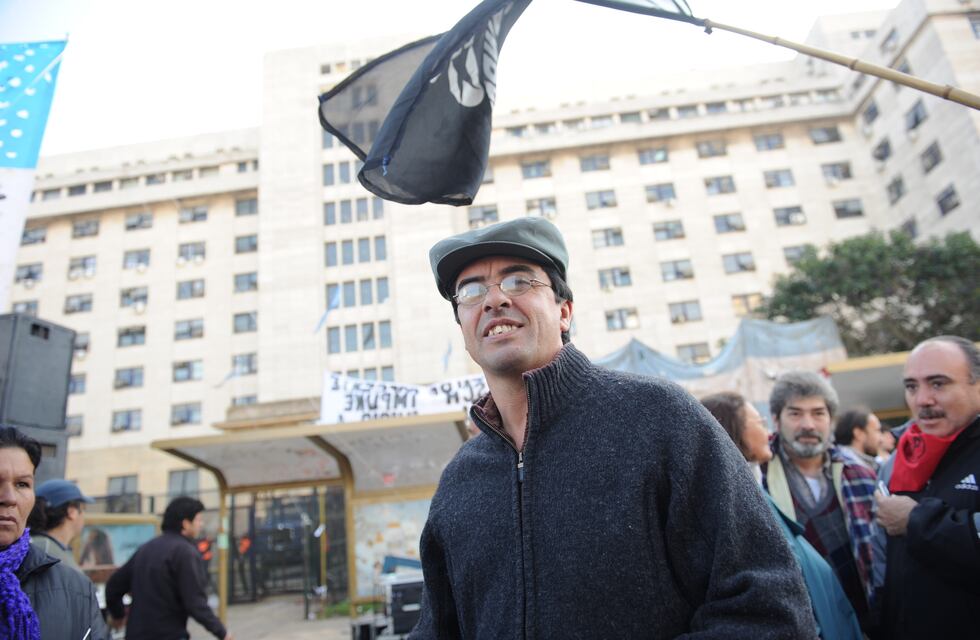 Fernando Esteche contó que se vacunó contra el coronavirus porque es docente universitario