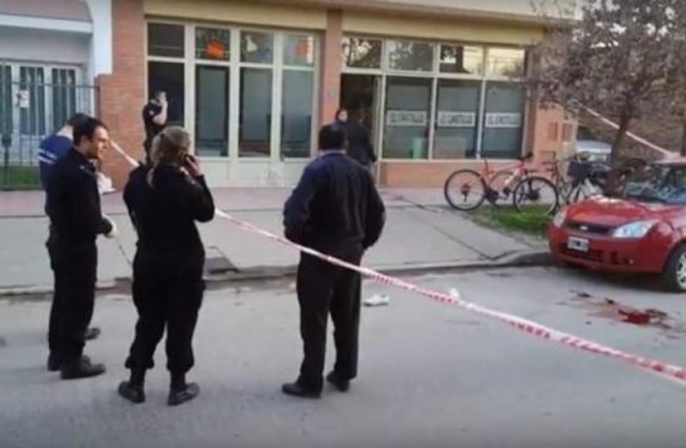 Encontraron muerto en su celda al hombre que asesinó a su pareja en un pelotero