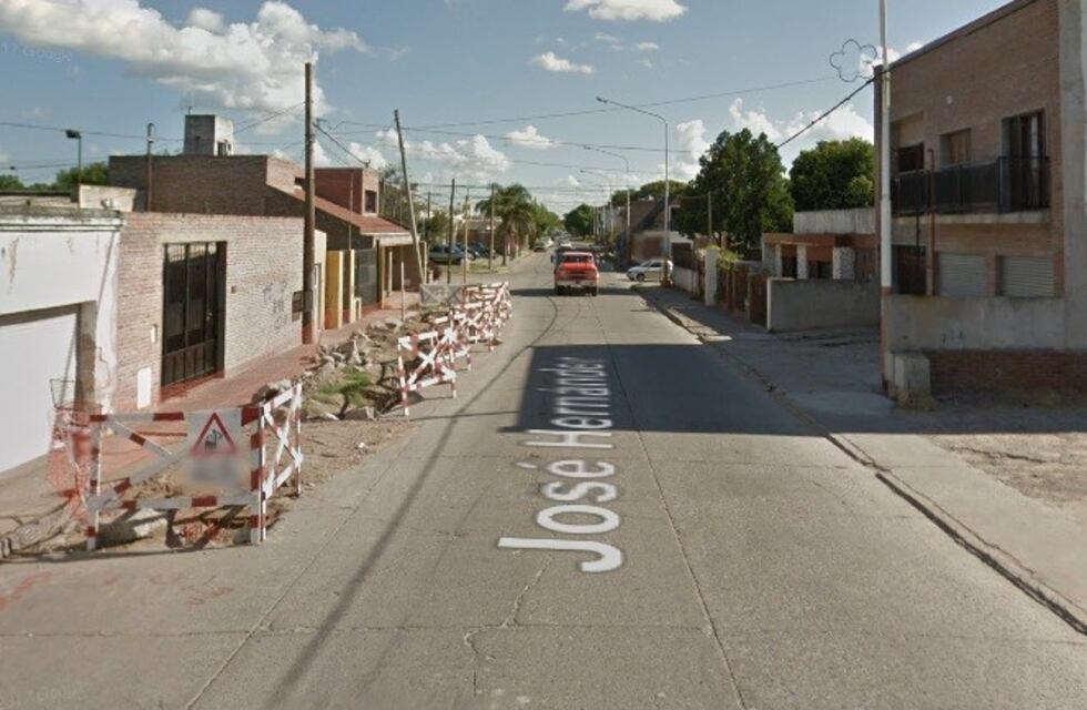 Un joven fue detenido mientras intentaba forzar la cerradura de una vivienda con un alicate